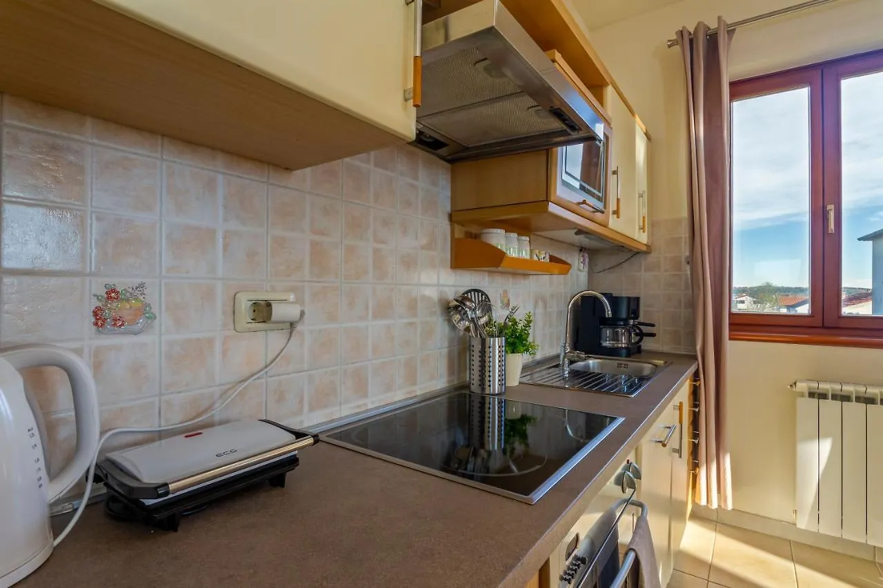 Apartment Mirjan Pula